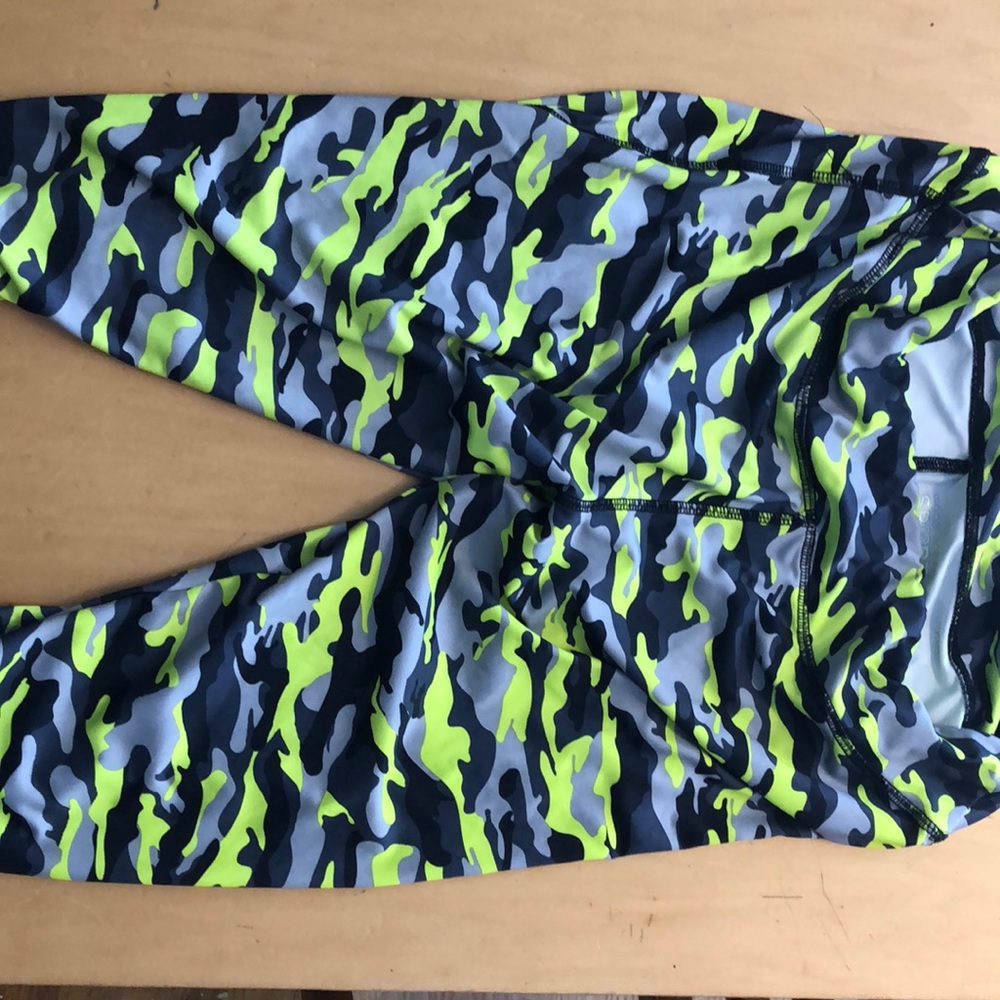 Camo leggings